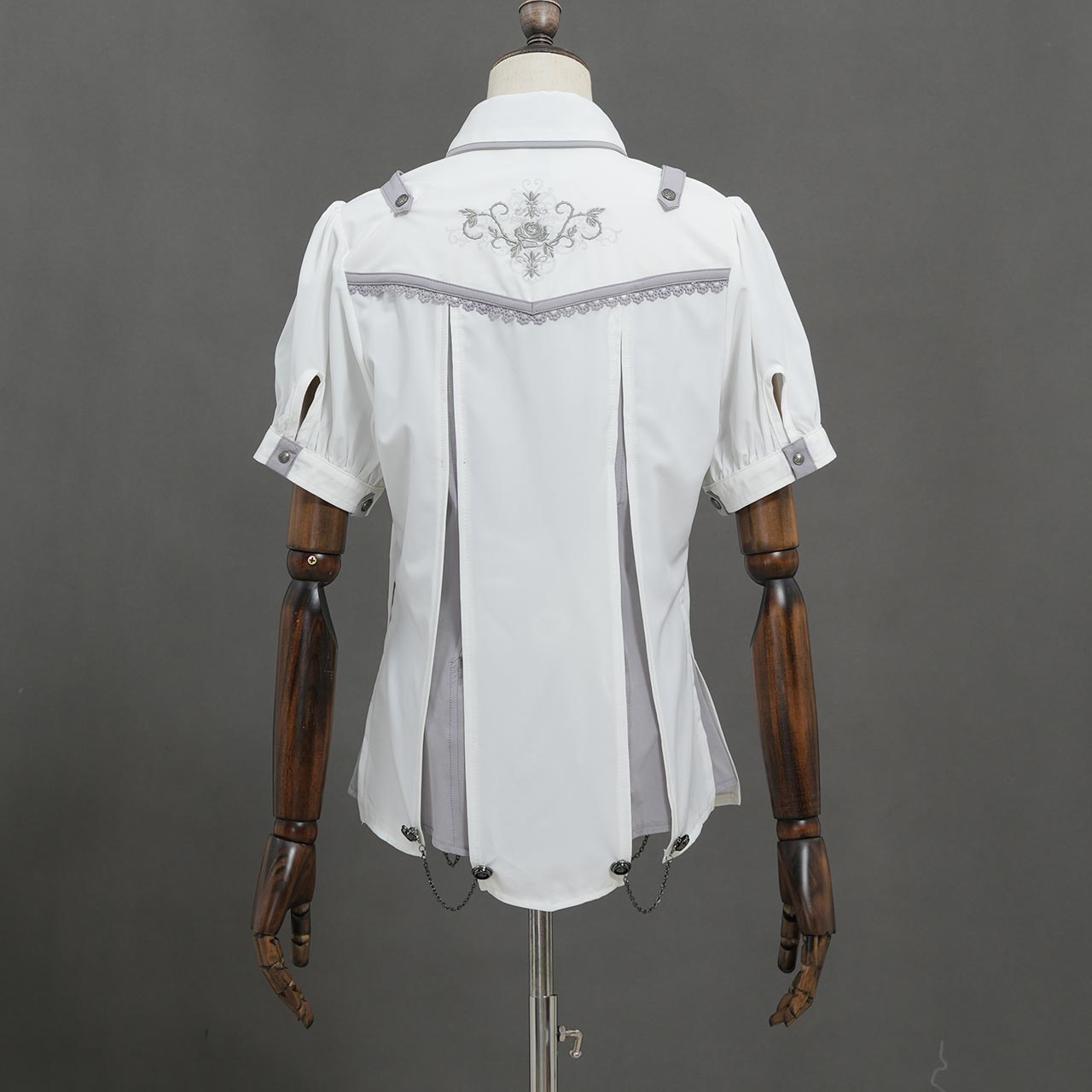 OZZON JAPAN / Whimsical Rosy Cats ジャボ付きブラウス【L】