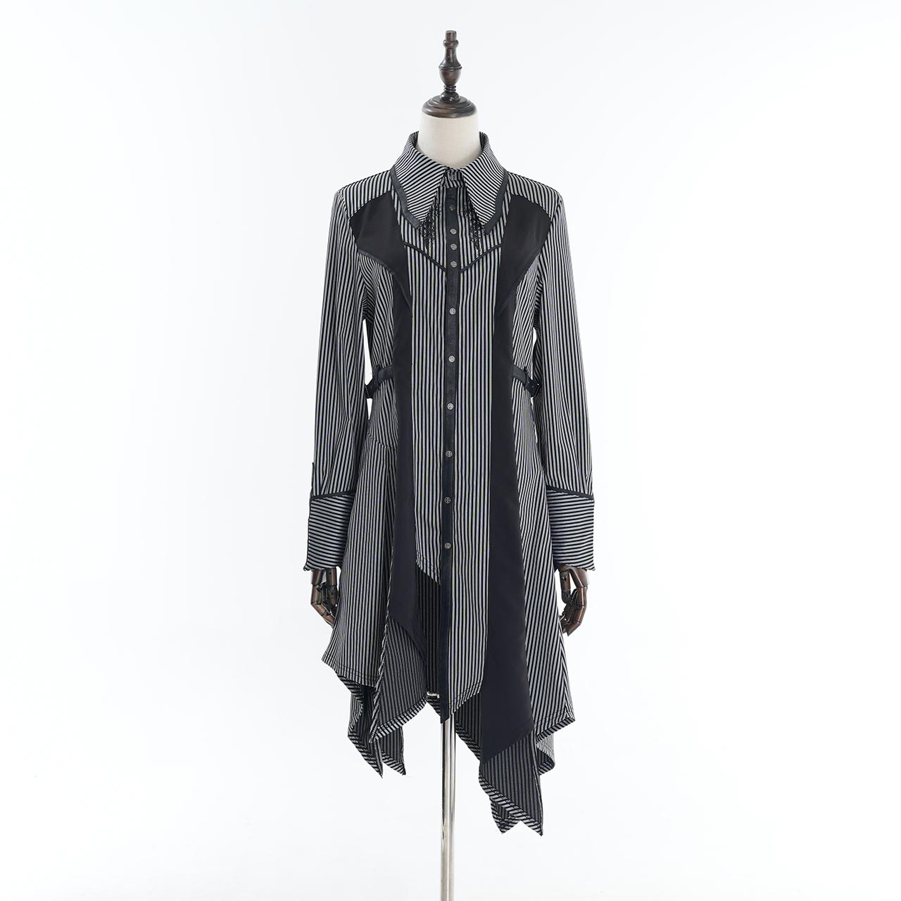 Phantom echoes lead ロングブラウス