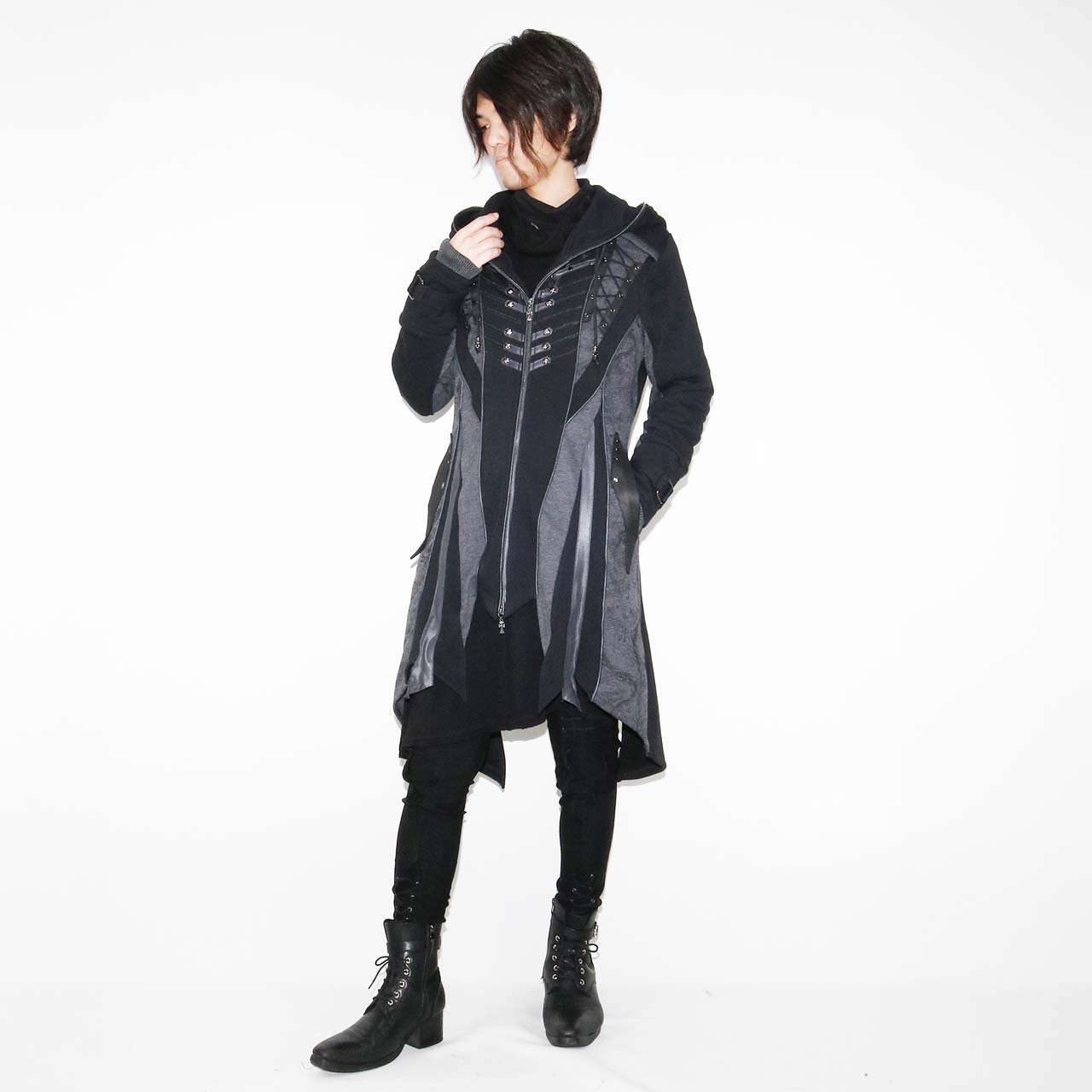 Phantom echoes lead ロングパーカー