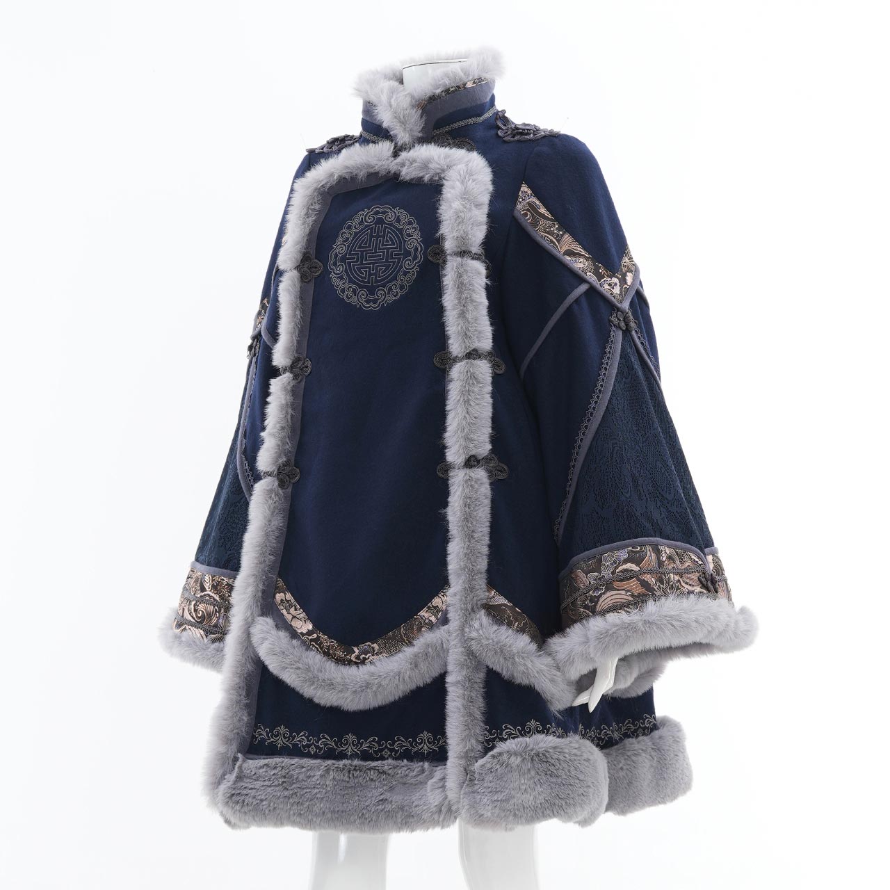 雪蜜跡（ゆきみつあと）チャイナコート